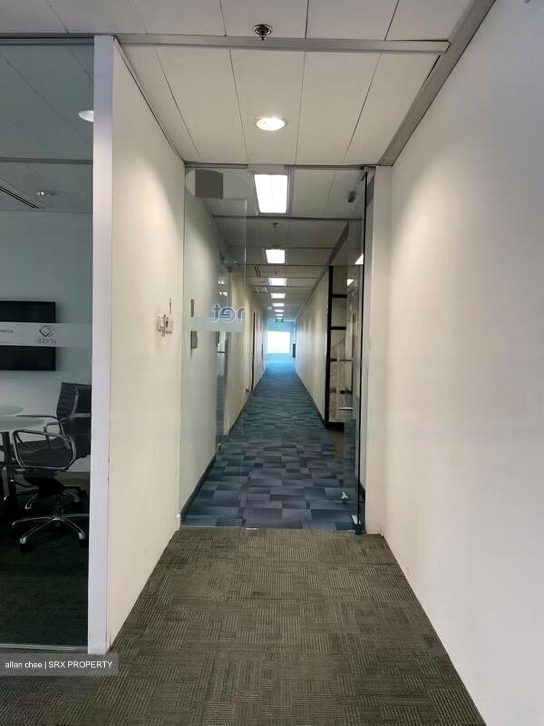 Gateway East (D7), Office #462622261